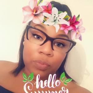 Meet your Posher, Whitney